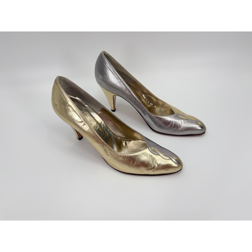 B5 Salvatore Ferragamo Two Tone Leather Pumps 7.5 Gold Silver Metallic Y2K - Picture 2 of 14